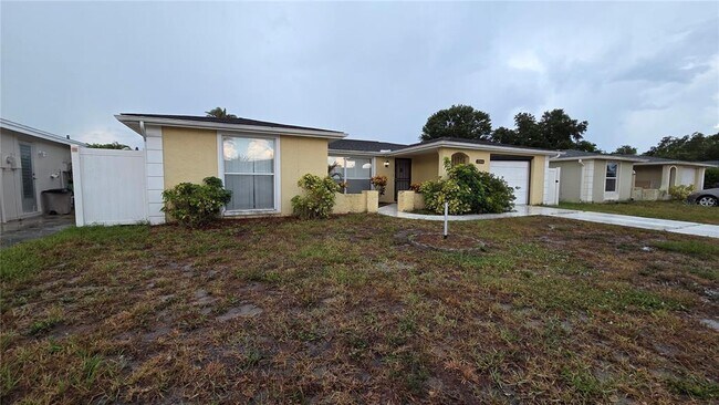 Foto del edificio - 7340 Brentwood Dr