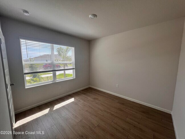 Foto del edificio - 1493 Garabaldi Cir SE