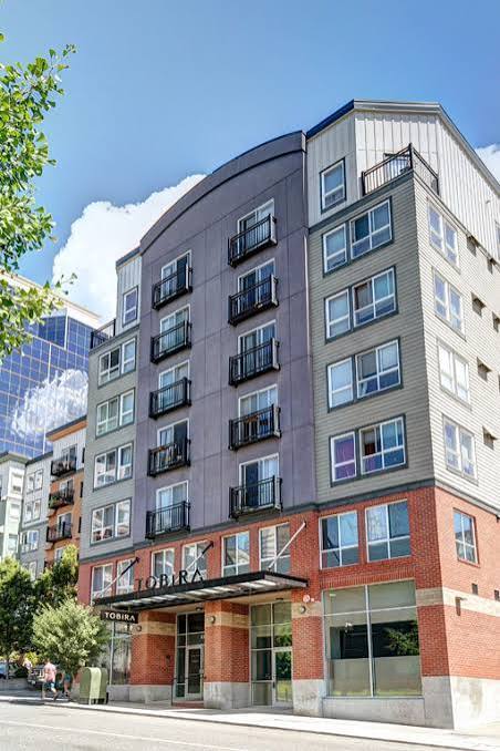 Foto del edificio - 108 5th Ave S