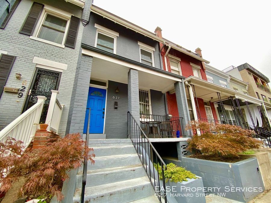 Primary Photo - 627 Harvard St NW