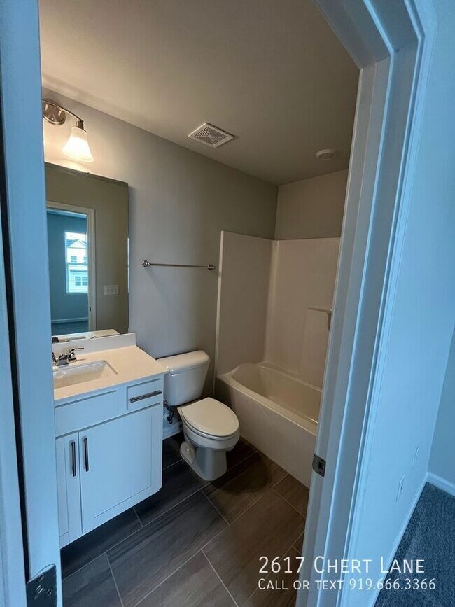 Building Photo - 2617 Chert Ln