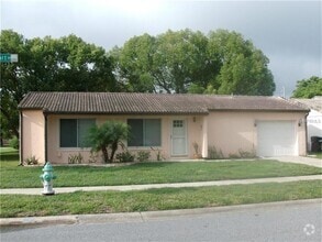 Building Photo - 5302 Williamsport Dr