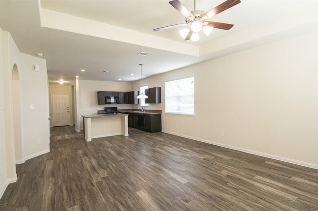 Foto del edificio - 29614 Clover Shore Dr