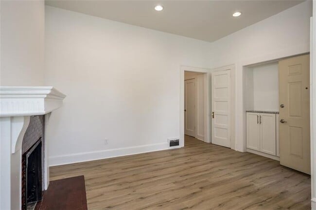 Foto del edificio - 799 Piedmont Ave NE