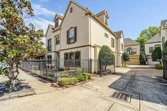 Building Photo - 926 Birdsall St