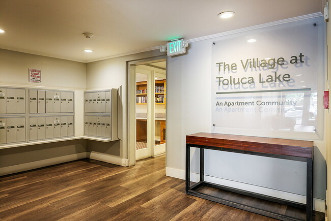 Foto del edificio - The Village at Toluca Lake