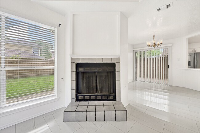 Building Photo - 9322 Bristlebrook Dr
