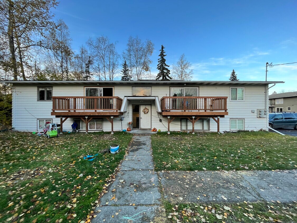 2232 Maudest Pl Unit 3, Anchorage, AK 99508 2232 Maudest Pl Anchorage