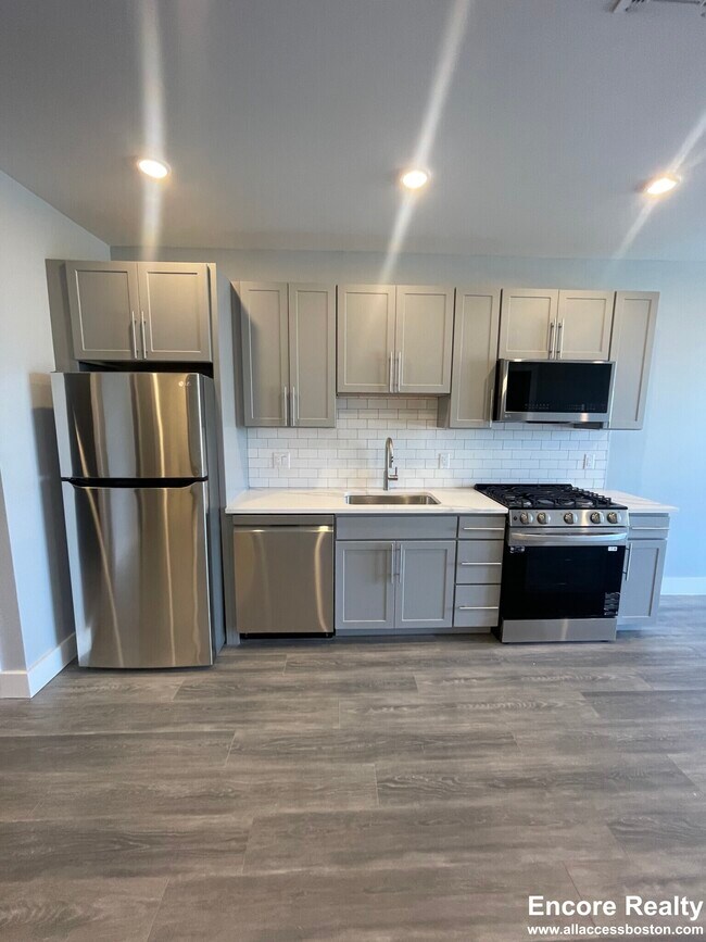 Foto del edificio - 365 Western Ave