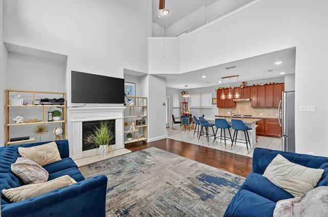 Building Photo - 7213 Willow Thorne Dr
