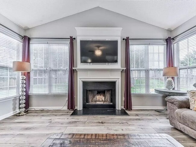 Foto del edificio - 3512 Donamire Way NW