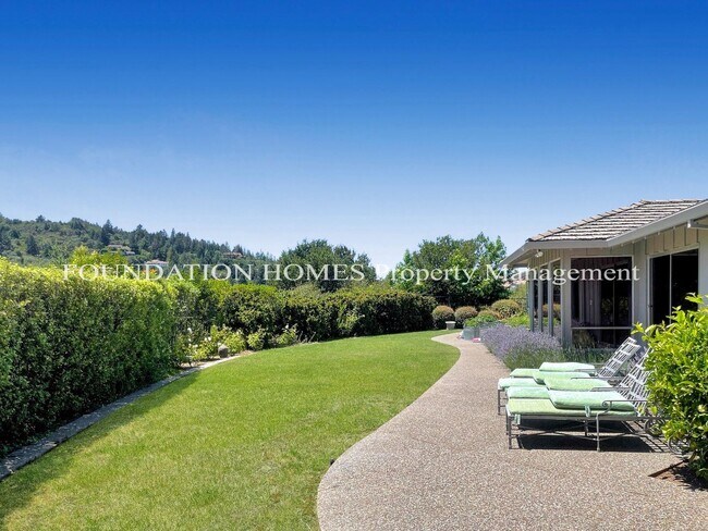 Foto del edificio - 4 br, 3 bath House - 25 Blueridge Rd