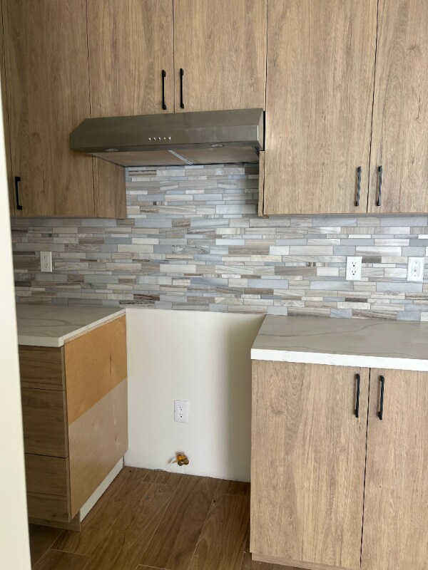Foto del edificio - 825 W Colden Ave