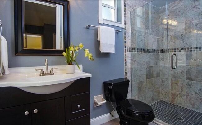 Foto del edificio - 2209 Belchery Ct Dr