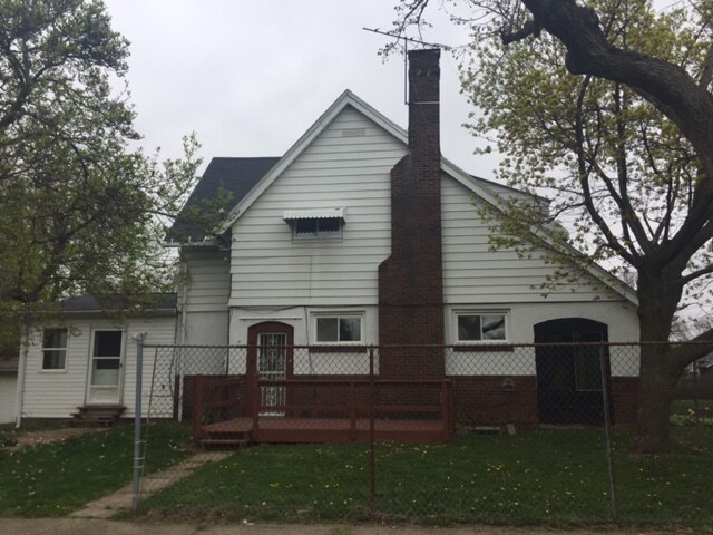 Building Photo - 512 Lindell St