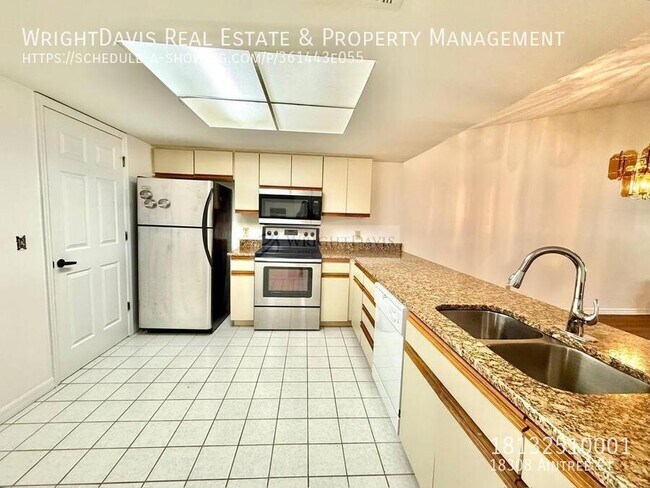 Foto del edificio - 18308 Aintree Ct