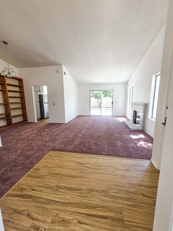 Building Photo - 980 Oakland Hills Dr