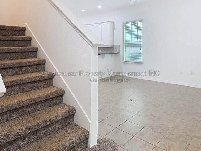 Foto del edificio - 9428 Woodcrane Dr