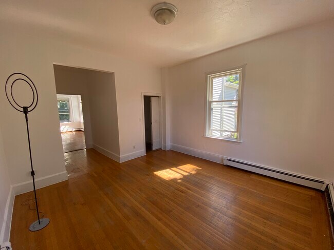 Building Photo - 299 Highland Ave