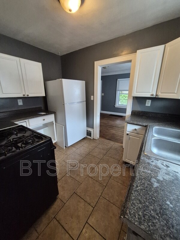 Foto del edificio - 3616 NE Monroe St