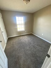 Building Photo - 1107 Rosella Dr