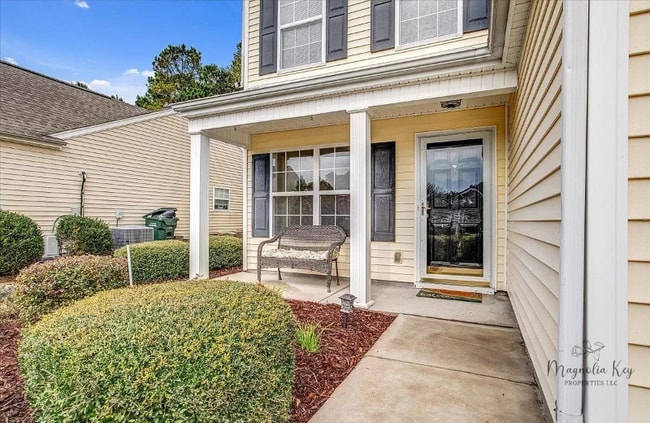 Building Photo - 4553 Farm Lake Dr
