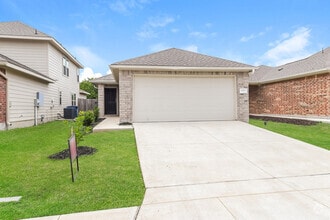 Building Photo - 5422 Freshwater Way