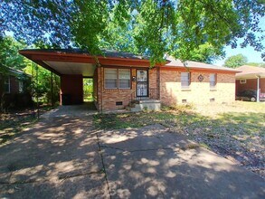 Building Photo - 1787 S Perkins Rd