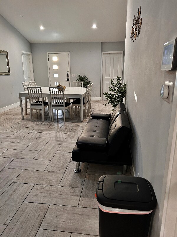 Foto principal - 712 Fuller Ave