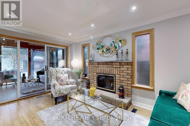 Building Photo - 2959 St Malo Cir