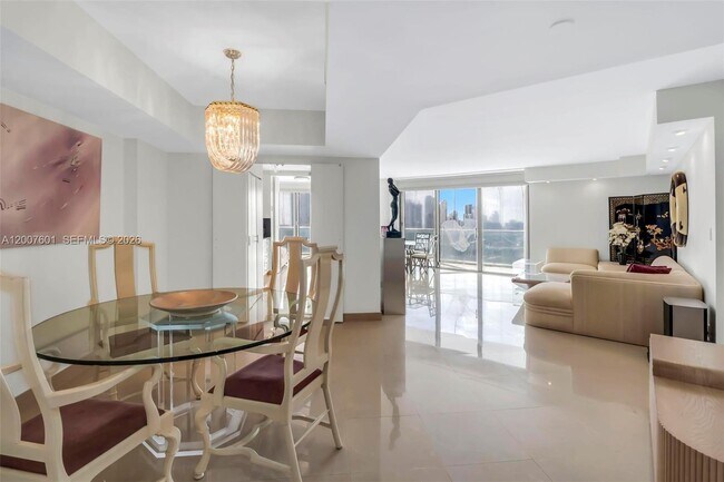 Foto del edificio - 19707 Turnberry Way