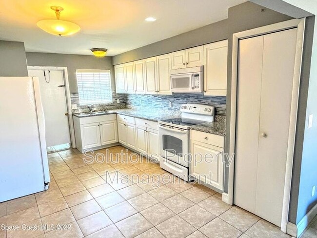 Building Photo - 95 Lucas Rd