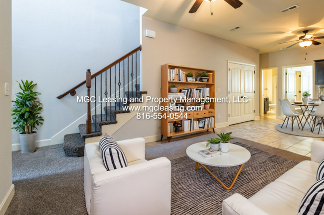 Foto del edificio - Escape Apartment Living and Experience All...