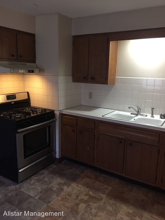 Building Photo - 510 Hammel St