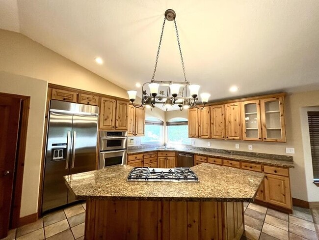Foto del edificio - 6363 Murray Bluffs Dr