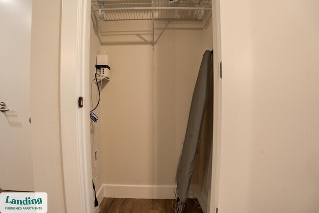 Foto del edificio - 1999 E Boston St