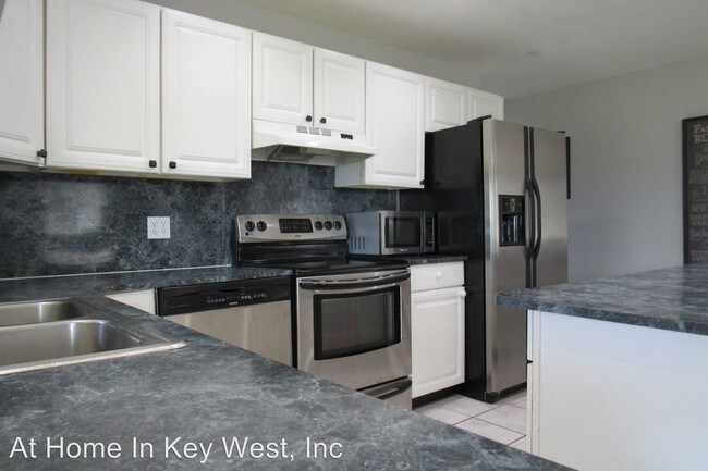 Building Photo - 4 br, 2 bath House - 202 Avenue G