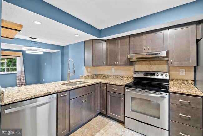 Building Photo - 12110 Purple Sage Ct