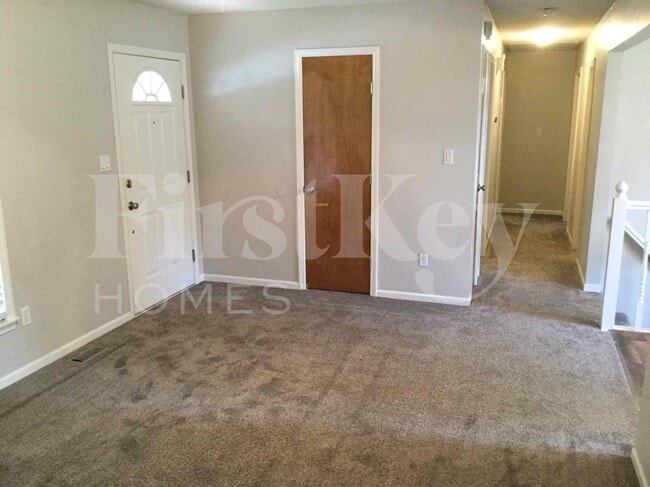 Building Photo - 1405 Andrea Dr