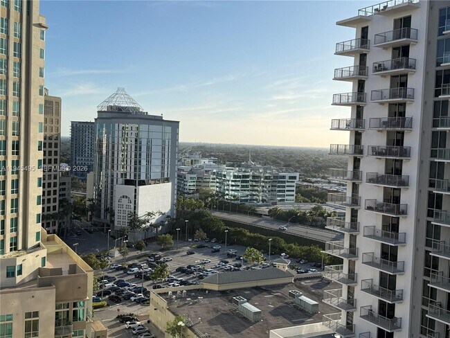 Foto del edificio - 7350 SW 89th St