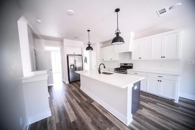 Photo - 2340 Benbrook Dr Townhome