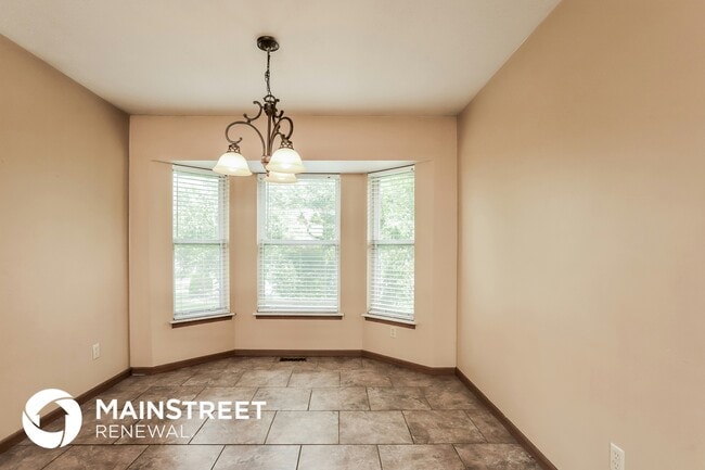 Foto del edificio - 447 Slusser Ln