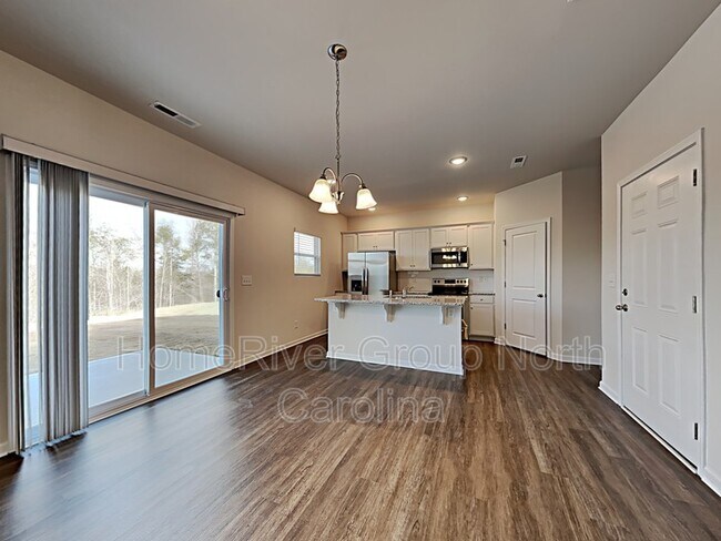 Building Photo - 771 Pointe Andrews Drive