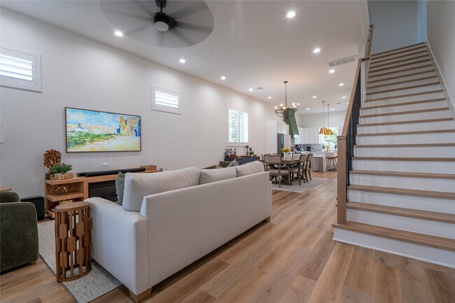 Foto del edificio - 1307 E 27th St