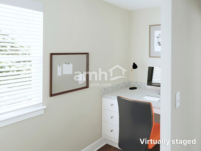 Building Photo - 508 Onate Cir