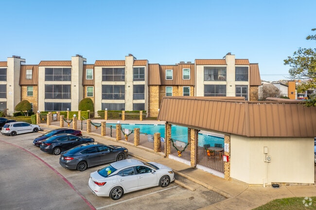 Building Photo - Cambridge Park Condominiums
