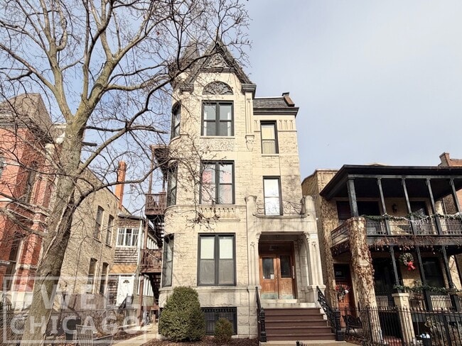 Building Photo - 2130 W Concord Pl