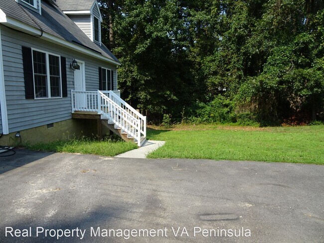 Building Photo - 3 br, 2.5 bath House - 5793 Centerville Rd.