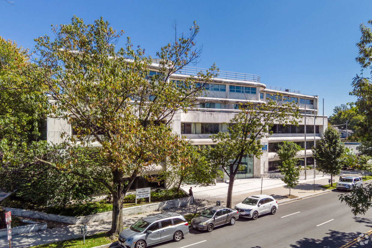 Foto del edificio - Apartment Portion- floors 4-5