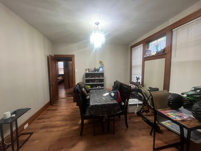 Foto del edificio - 392 N 12th St